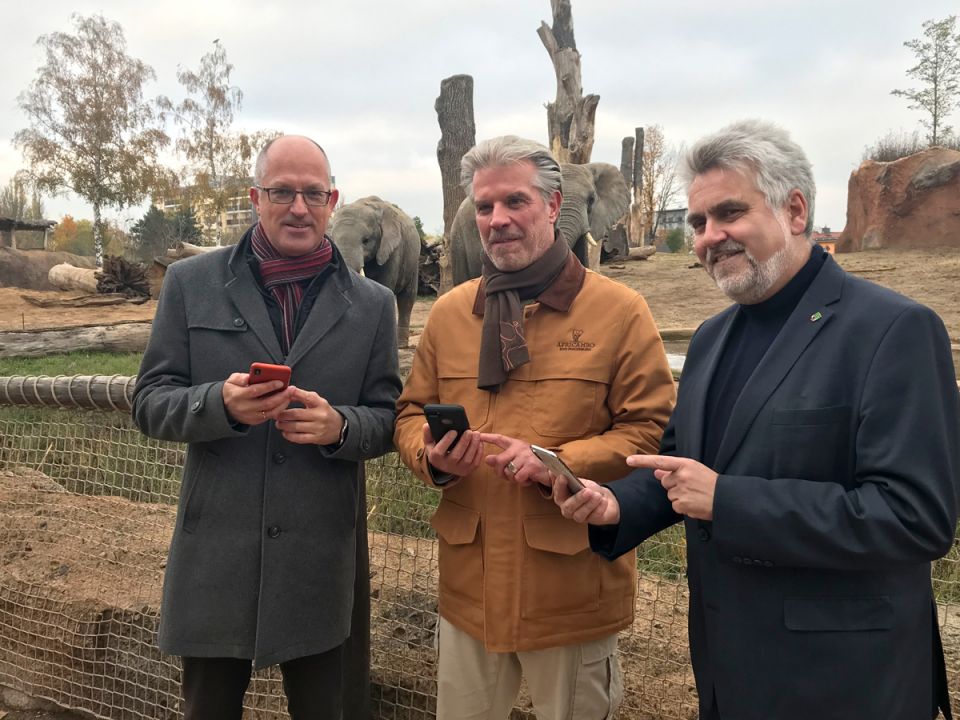 Zoo-Chef Kai Perret, MDCC-Chef Guido Nienhaus und Sachsen-Anhalts Wirtschaftminister Armin Willingmann zur offiziellen Freigabe.