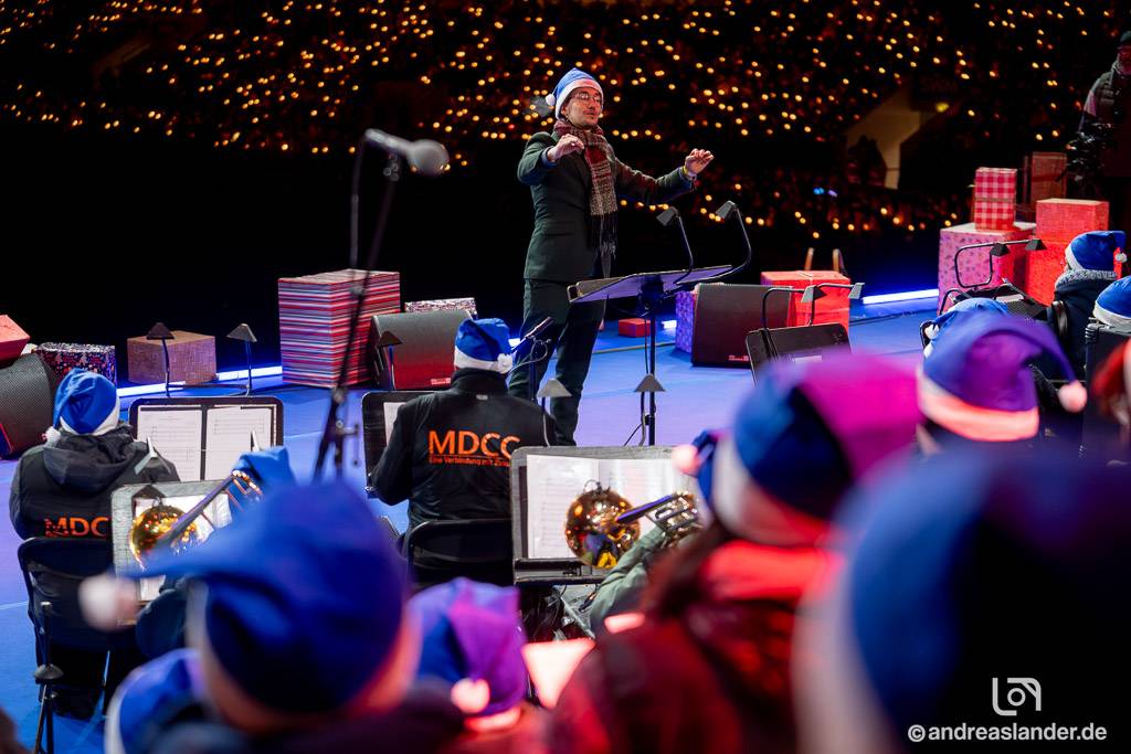 MDCC-Weihnachtssingen - Chor und Bühne